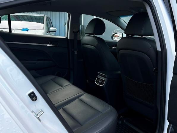Hyundai Elantra VI (AD) Рестайлинг с пробегом 2019 года, цена 1 654 300 рублей, 128838 км, седан, Автокод Объявления