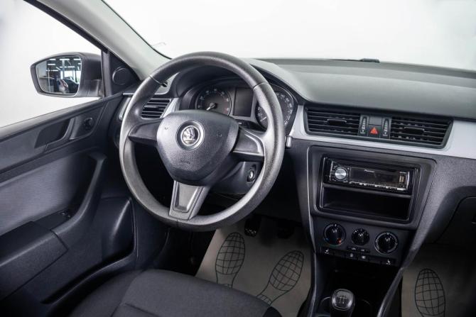 Skoda Rapid I с пробегом 2014 года, цена 949 000 рублей, 118000 км, лифтбек, Автокод Объявления