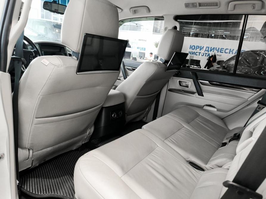 Mitsubishi Pajero IV Рестайлинг 2 Казань  - изображение 15