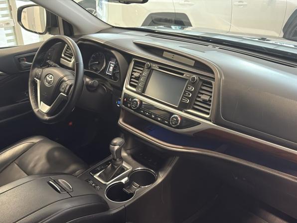 Toyota Highlander III (XU50) с пробегом 2014 года, цена 3 750 000 рублей, 75000 км, внедорожник, Автокод Объявления