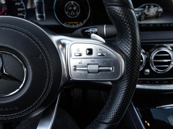 Mercedes-Benz S-Класс VI (W222 C217) Рестайлинг с пробегом 2018 года, цена 5 678 777 рублей, 71088 км, седан, Автокод Объявления
