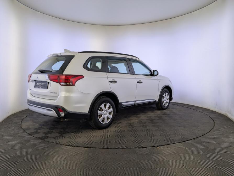 Mitsubishi Outlander III Рестайлинг 3 Москва  - изображение 5