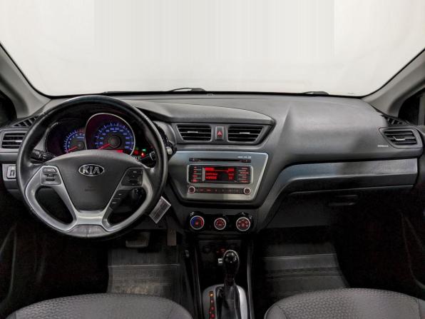 Kia Rio III Рестайлинг с пробегом 2015 года, цена 890 000 рублей, 235975 км, седан, Автокод Объявления