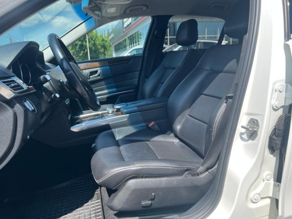 Mercedes-Benz E-Класс IV (W212 S212 C207) Рестайлинг с пробегом 2013 года, цена 1 915 000 рублей, 227493 км, седан, Автокод Объявления