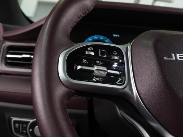 JETOUR X90+ с пробегом 2023 года, цена 2 097 000 рублей, 72020 км, внедорожник, Автокод Объявления