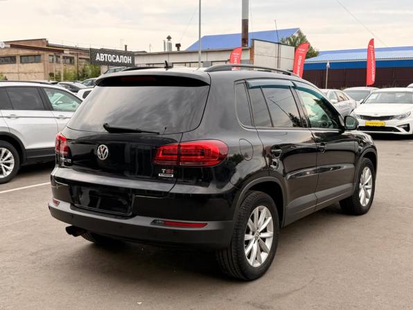 Volkswagen Tiguan I Рестайлинг с пробегом 2015 года, цена 1 365 000 рублей, 137000 км, внедорожник, Автокод Объявления