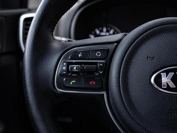 Kia Sportage IV с пробегом 2018 года, цена 2 100 000 рублей, 87316 км, внедорожник, Автокод Объявления