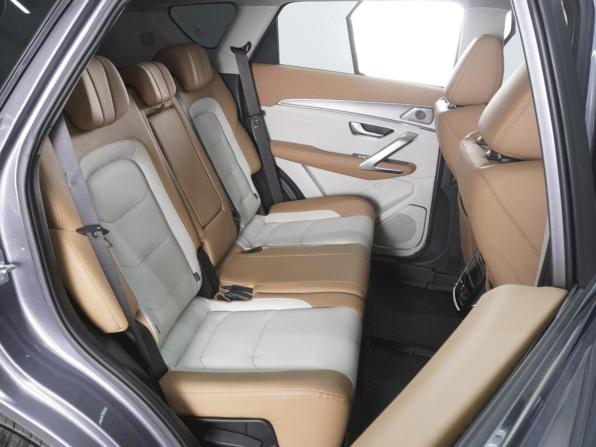 JETOUR X70+ I Рестайлинг с пробегом 2024 года, цена 2 370 000 рублей, 24344 км, внедорожник, Автокод Объявления
