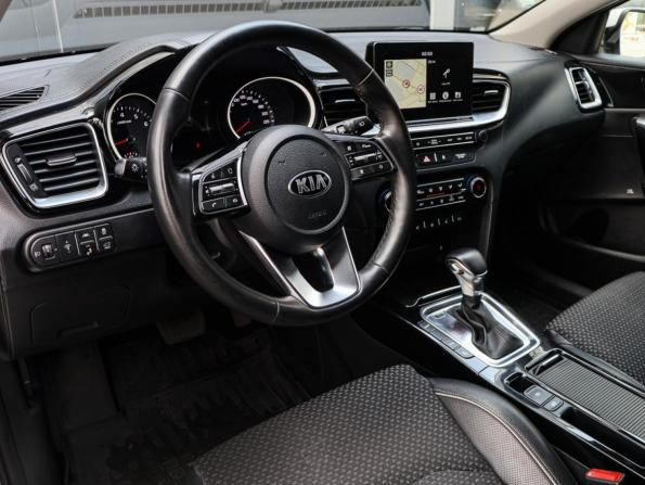 Kia Ceed III с пробегом 2019 года, цена 2 000 000 рублей, 89650 км, универсал, Автокод Объявления