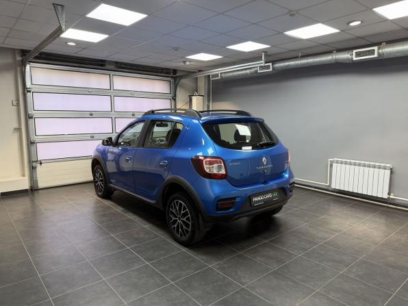 Renault Sandero II Рестайлинг с пробегом 2019 года, цена 1 275 000 рублей, 62000 км, хэтчбек, Автокод Объявления
