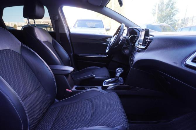 Kia Ceed III с пробегом 2019 года, цена 1 654 000 рублей, 134200 км, хэтчбек, Автокод Объявления