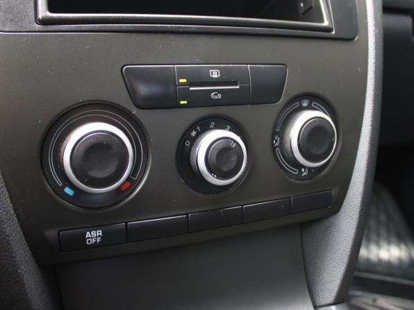 Skoda Octavia II (A5) Рестайлинг с пробегом 2011 года, цена 459 000 рублей, 229216 км, лифтбек, Автокод Объявления