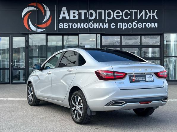 Lada (ВАЗ) Vesta I Рестайлинг (NG) с пробегом 2025 года, цена 1 900 000 рублей, 5132 км, седан, Автокод Объявления