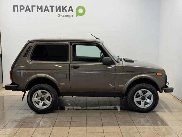 Lada (ВАЗ) Niva Legend с пробегом 2021 года, цена 849 000 рублей, 33000 км, внедорожник, Автокод Объявления