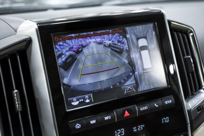Toyota Land Cruiser 200 Series Рестайлинг 2 с пробегом 2015 года, цена 4 657 436 рублей, 301456 км, внедорожник, Автокод Объявления