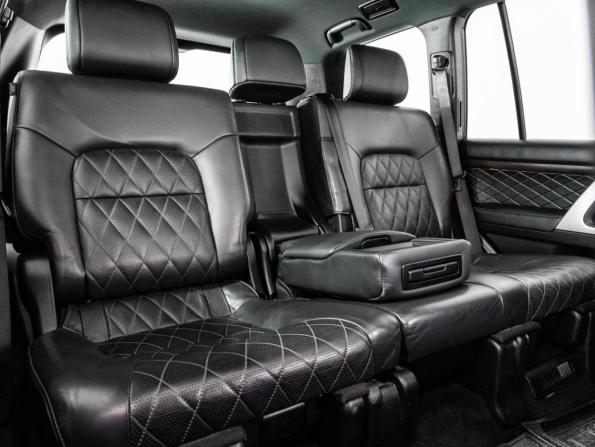 Toyota Land Cruiser 200 Series Рестайлинг 2 с пробегом 2017 года, цена 5 499 000 рублей, 214151 км, внедорожник, Автокод Объявления