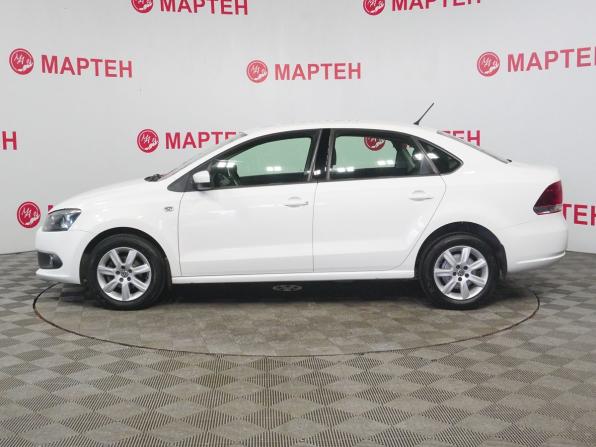 Volkswagen Polo V с пробегом 2013 года, цена 989 000 рублей, 53656 км, седан, Автокод Объявления