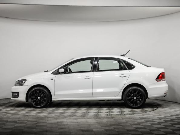 Volkswagen Polo V Рестайлинг с пробегом 2017 года, цена 949 000 рублей, 174140 км, седан, Автокод Объявления