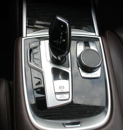 BMW 7 серии VI (G11/G12) с пробегом 2018 года, цена 3 980 000 рублей, 139905 км, седан, Автокод Объявления