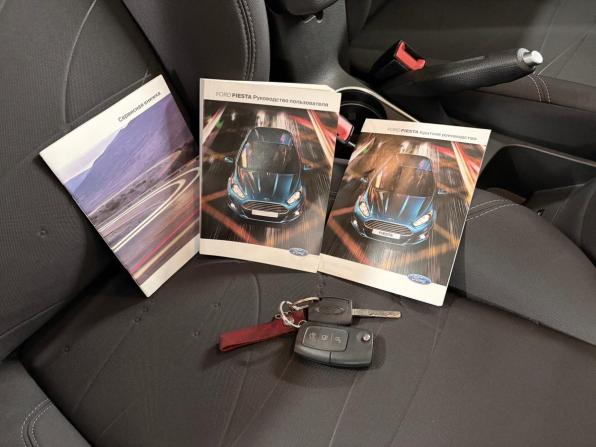 Ford Fiesta Mk6 Рестайлинг с пробегом 2018 года, цена 1 099 000 рублей, 49280 км, хэтчбек, Автокод Объявления
