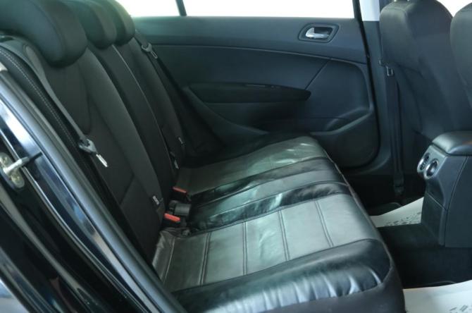 Peugeot 408 I с пробегом 2014 года, цена 1 159 000 рублей, 79000 км, седан, Автокод Объявления