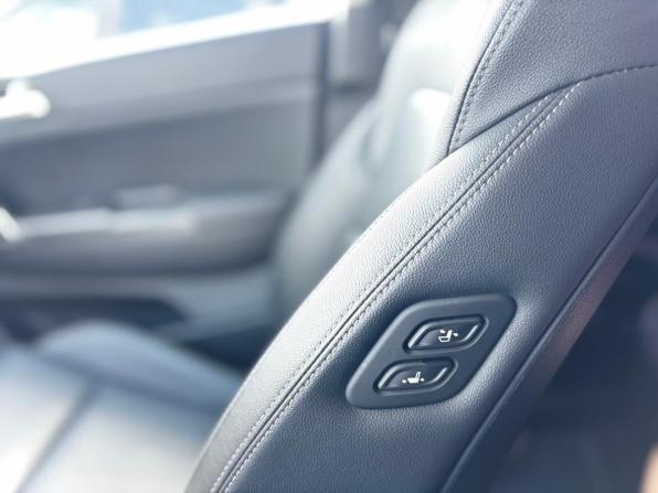 Kia Sportage IV Рестайлинг с пробегом 2020 года, цена 2 280 000 рублей, 151000 км, внедорожник, Автокод Объявления