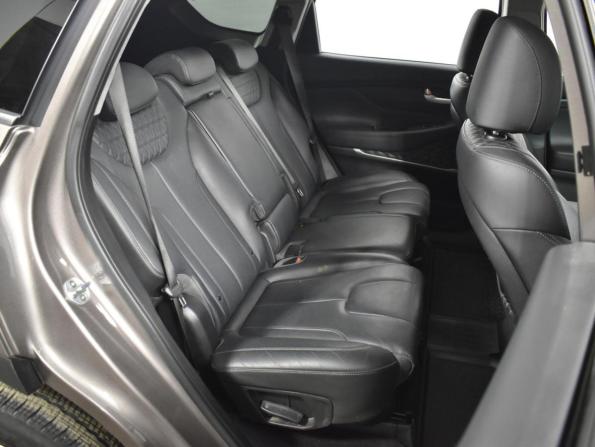 Hyundai Santa Fe IV с пробегом 2019 года, цена 2 719 900 рублей, 142241 км, внедорожник, Автокод Объявления