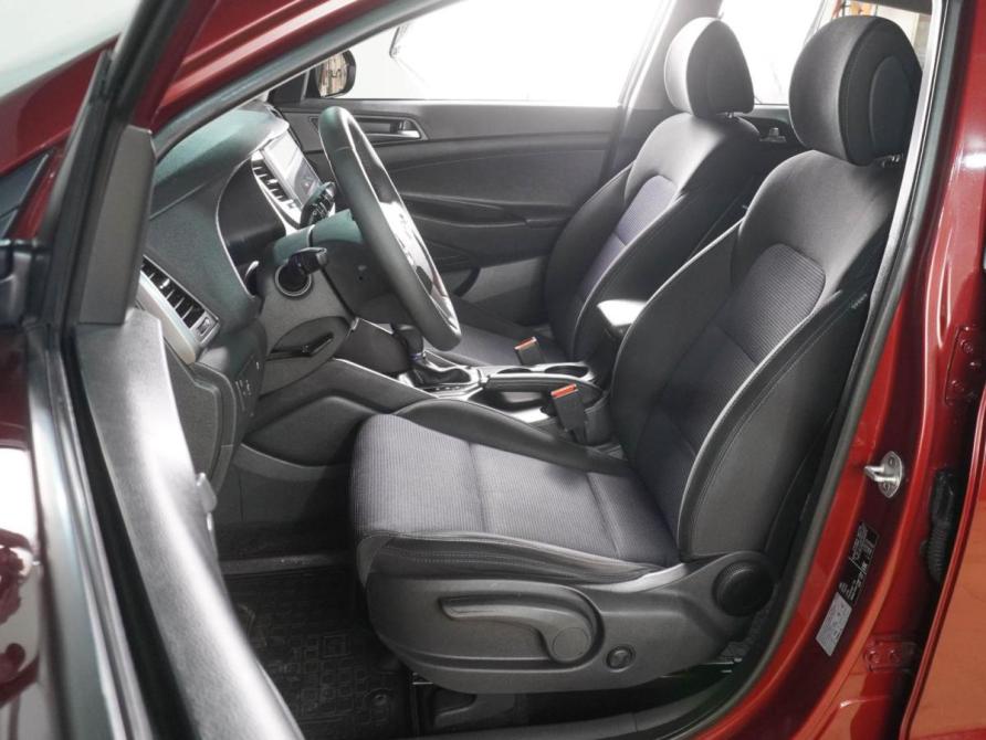 Hyundai Tucson III Воронеж  - изображение 10