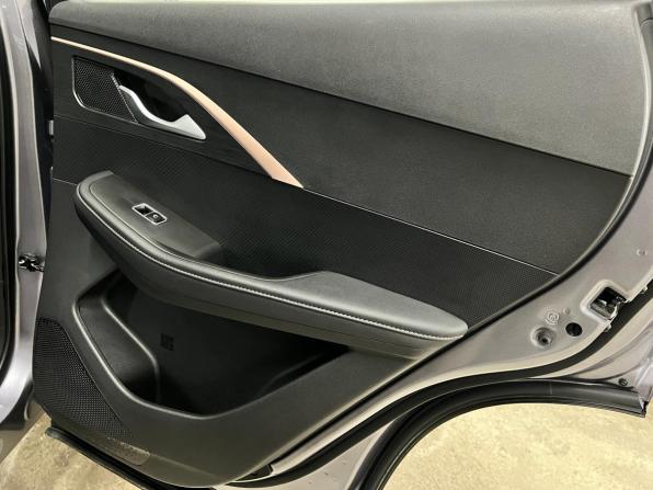 Omoda C5 I с пробегом 2023 года, цена 1 770 000 рублей, 49177 км, внедорожник, Автокод Объявления