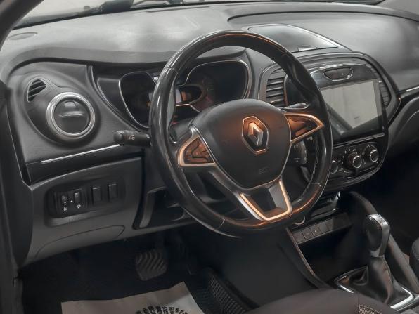 Renault Kaptur I Рестайлинг с пробегом 2020 года, цена 1 312 400 рублей, 89537 км, внедорожник, Автокод Объявления