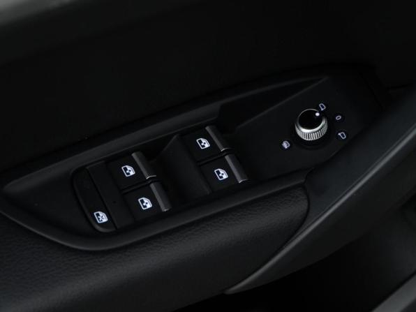 Audi Q5 II (FY) с пробегом 2018 года, цена 3 380 055 рублей, 149003 км, внедорожник, Автокод Объявления