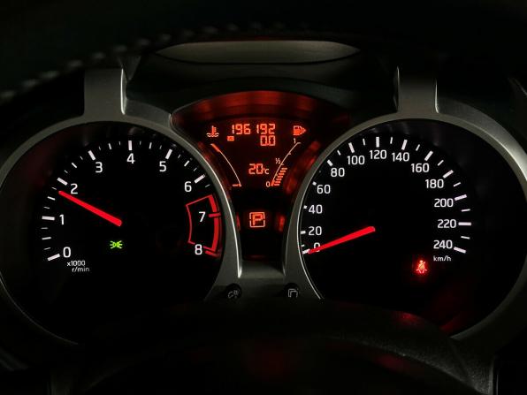 Nissan Juke I с пробегом 2011 года, цена 730 000 рублей, 196188 км, внедорожник, Автокод Объявления