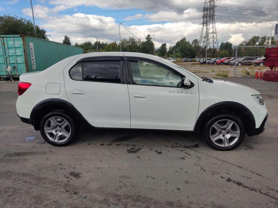 Renault Logan II Рестайлинг Санкт-Петербург  - изображение 3