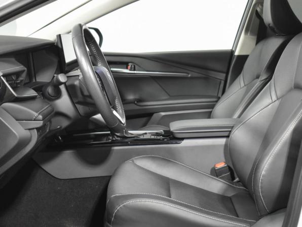Toyota Camry IX (XV80) China Market с пробегом 2024 года, цена 3 765 900 рублей, 22601 км, седан, Автокод Объявления