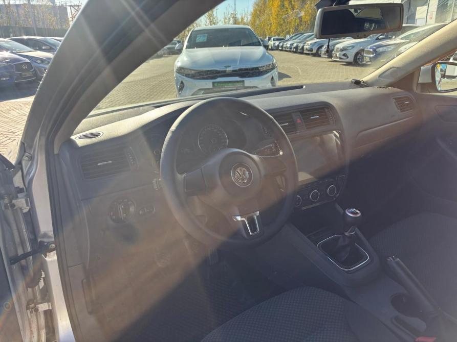 Volkswagen Jetta VI Сыктывкар  - изображение 17