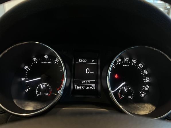Skoda Yeti I Рестайлинг с пробегом 2014 года, цена 1 095 000 рублей, 180872 км, внедорожник, Автокод Объявления