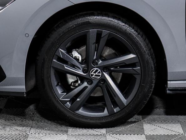Volkswagen Golf VIII с пробегом 2022 года, цена 3 100 000 рублей, 38000 км, хэтчбек, Автокод Объявления