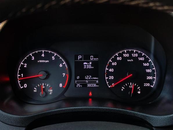 Hyundai Solaris II с пробегом 2019 года, цена 1 650 000 рублей, 38008 км, седан, Автокод Объявления