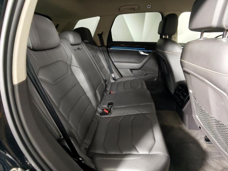 Volkswagen Touareg III Москва  - изображение 15