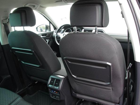 Volkswagen Tiguan II с пробегом 2018 года, цена 2 379 000 рублей, 93751 км, внедорожник, Автокод Объявления