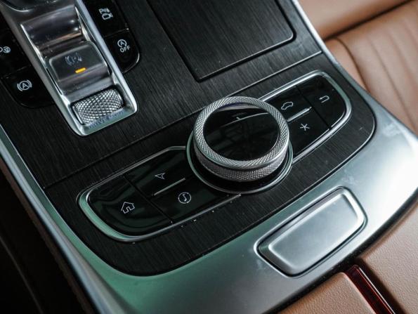 Hongqi H9 I с пробегом 2023 года, цена 4 400 000 рублей, 33807 км, седан, Автокод Объявления