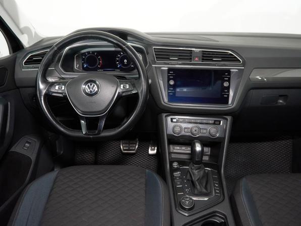 Volkswagen Tiguan II с пробегом 2019 года, цена 2 924 000 рублей, 111031 км, внедорожник, Автокод Объявления