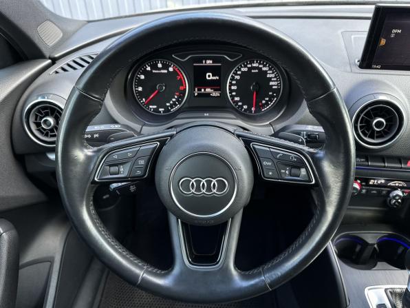Audi A3 III (8V) Рестайлинг с пробегом 2019 года, цена 2 199 000 рублей, 73500 км, седан, Автокод Объявления