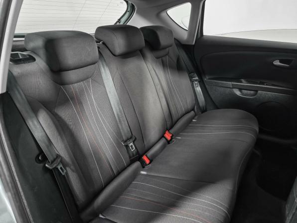 SEAT Leon II Рестайлинг с пробегом 2012 года, цена 599 000 рублей, 246409 км, хэтчбек, Автокод Объявления