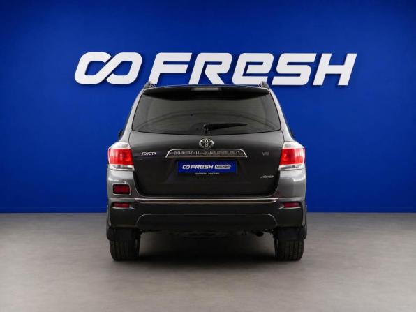 Toyota Highlander II (XU40) Рестайлинг с пробегом 2012 года, цена 1 849 777 рублей, 193302 км, внедорожник, Автокод Объявления