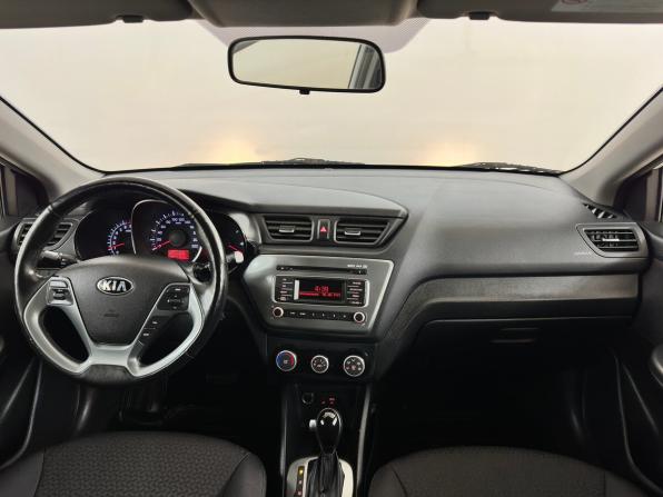 Kia Rio III Рестайлинг с пробегом 2017 года, цена 1 100 000 рублей, 116096 км, хэтчбек, Автокод Объявления