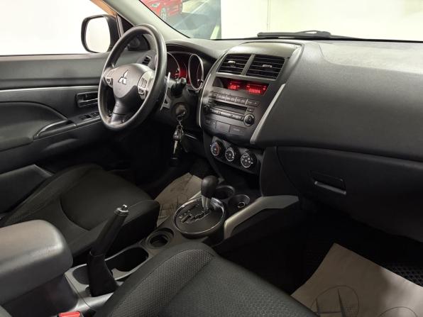 Mitsubishi ASX I с пробегом 2011 года, цена 799 000 рублей, 252376 км, внедорожник, Автокод Объявления