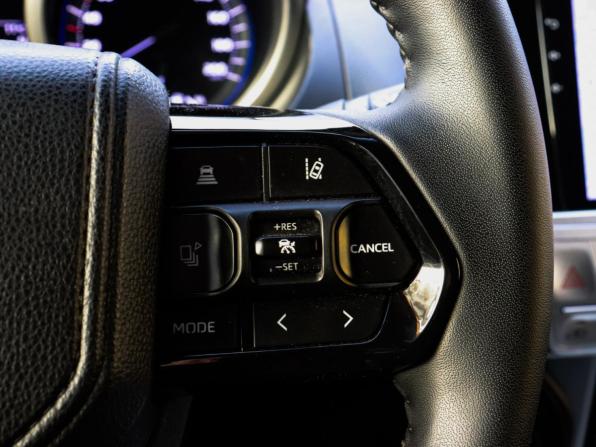Toyota Land Cruiser Prado 150 Series Рестайлинг 1 с пробегом 2016 года, цена 3 350 000 рублей, 257230 км, внедорожник, Автокод Объявления