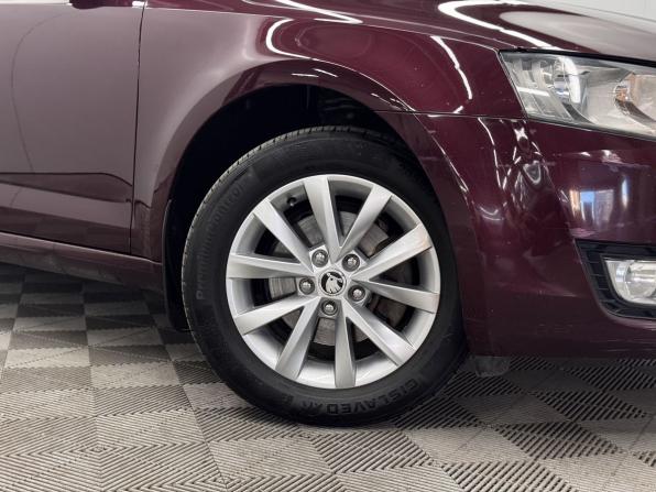 Skoda Octavia III (A7) с пробегом 2013 года, цена 1 099 000 рублей, 236292 км, лифтбек, Автокод Объявления