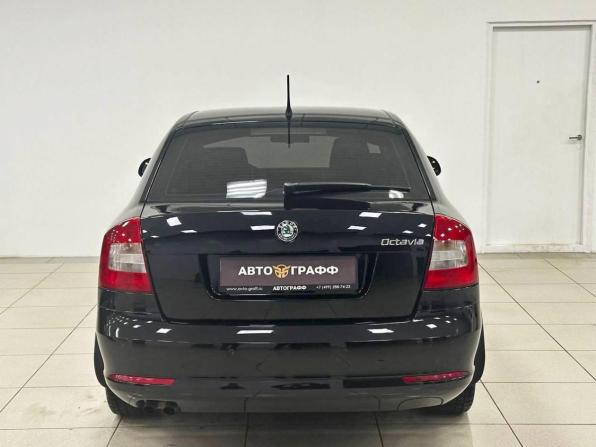 Skoda Octavia II (A5) Рестайлинг с пробегом 2013 года, цена 749 000 рублей, 130947 км, лифтбек, Автокод Объявления